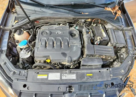 2015 Volkswagen Passat Se из США, поврежденный, VIN 1VWBV7A36FC032256